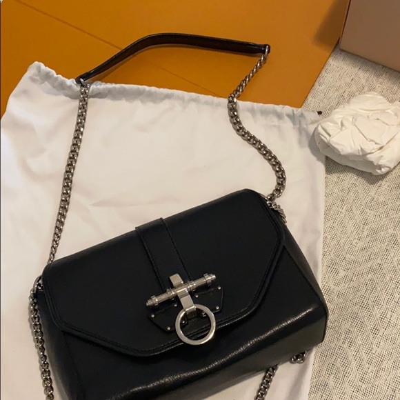 Givenchy bag - Picture 9 of 9